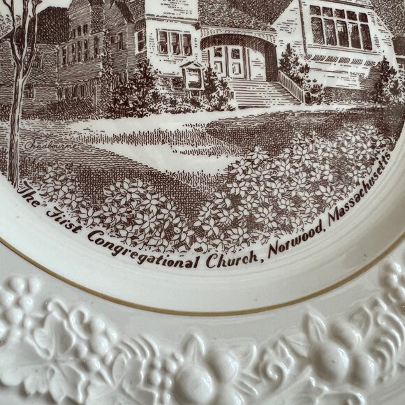 Homer Laughlin Eggshell Theme Plate With The First Congregational Church Design - Picture 2 of 8